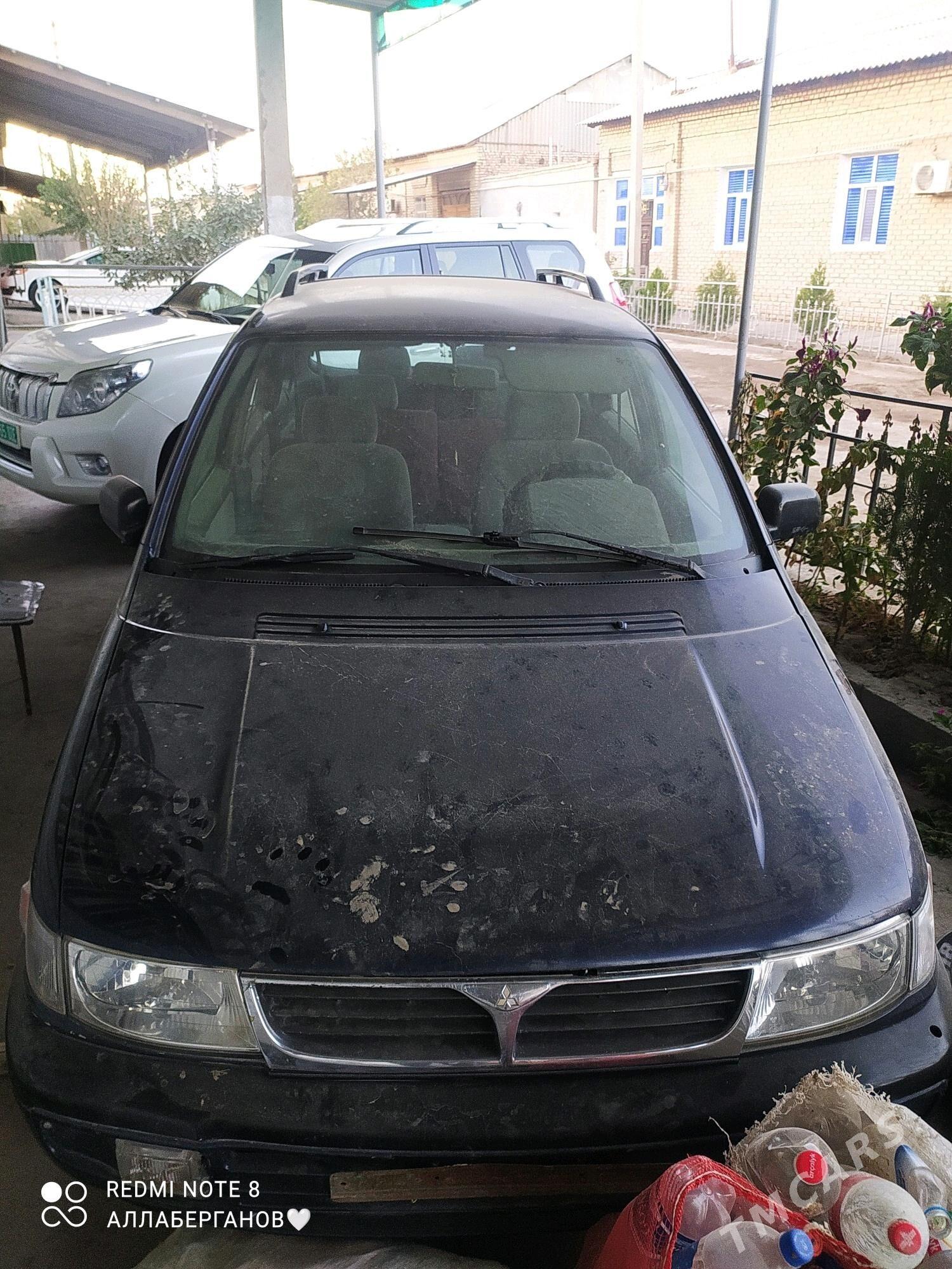 Mitsubishi Chariot 1997 - 30 000 TMT - Дашогуз - img 4