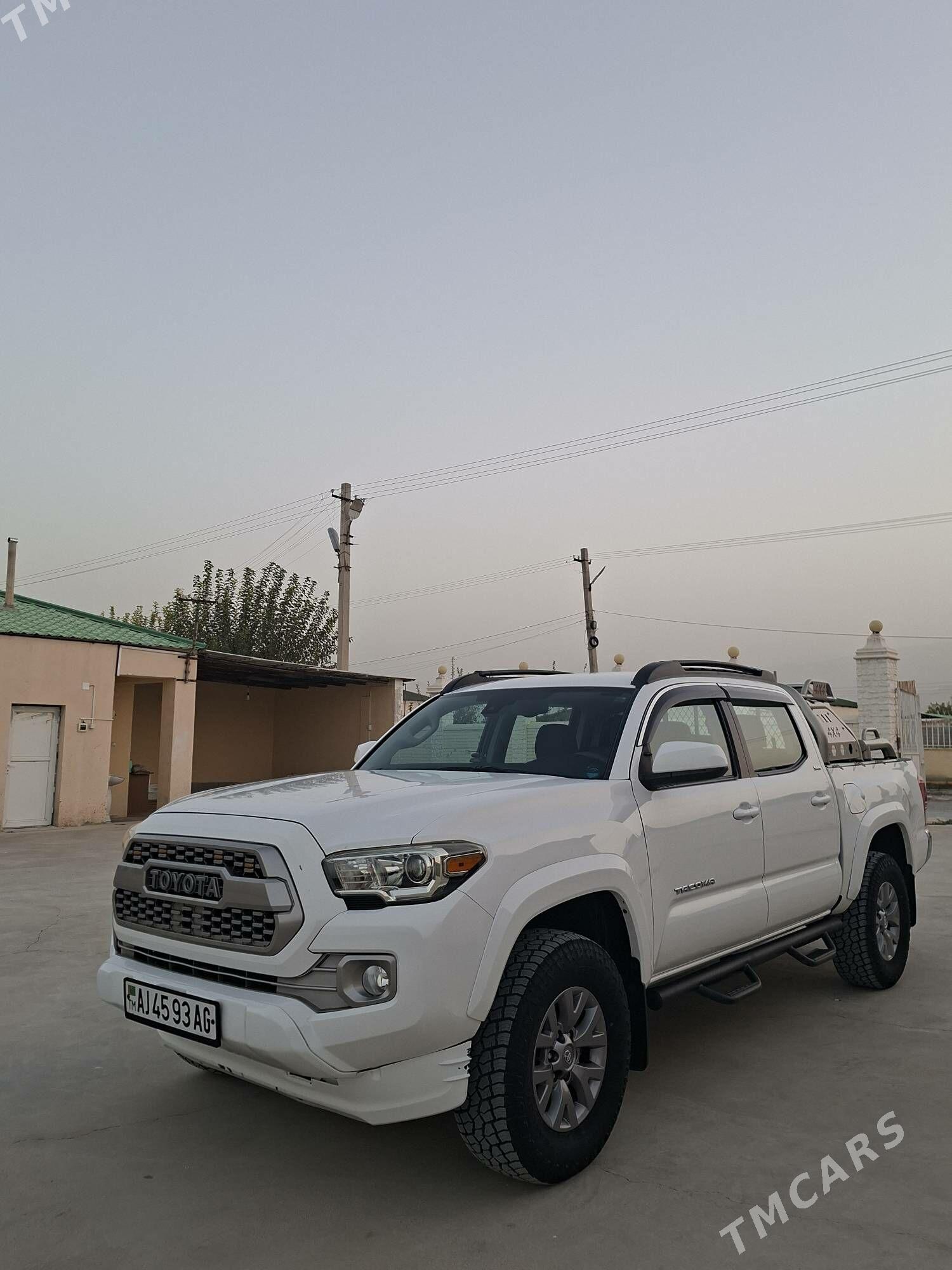 Toyota Tacoma 2019 - 400 000 TMT - Ашхабад - img 3