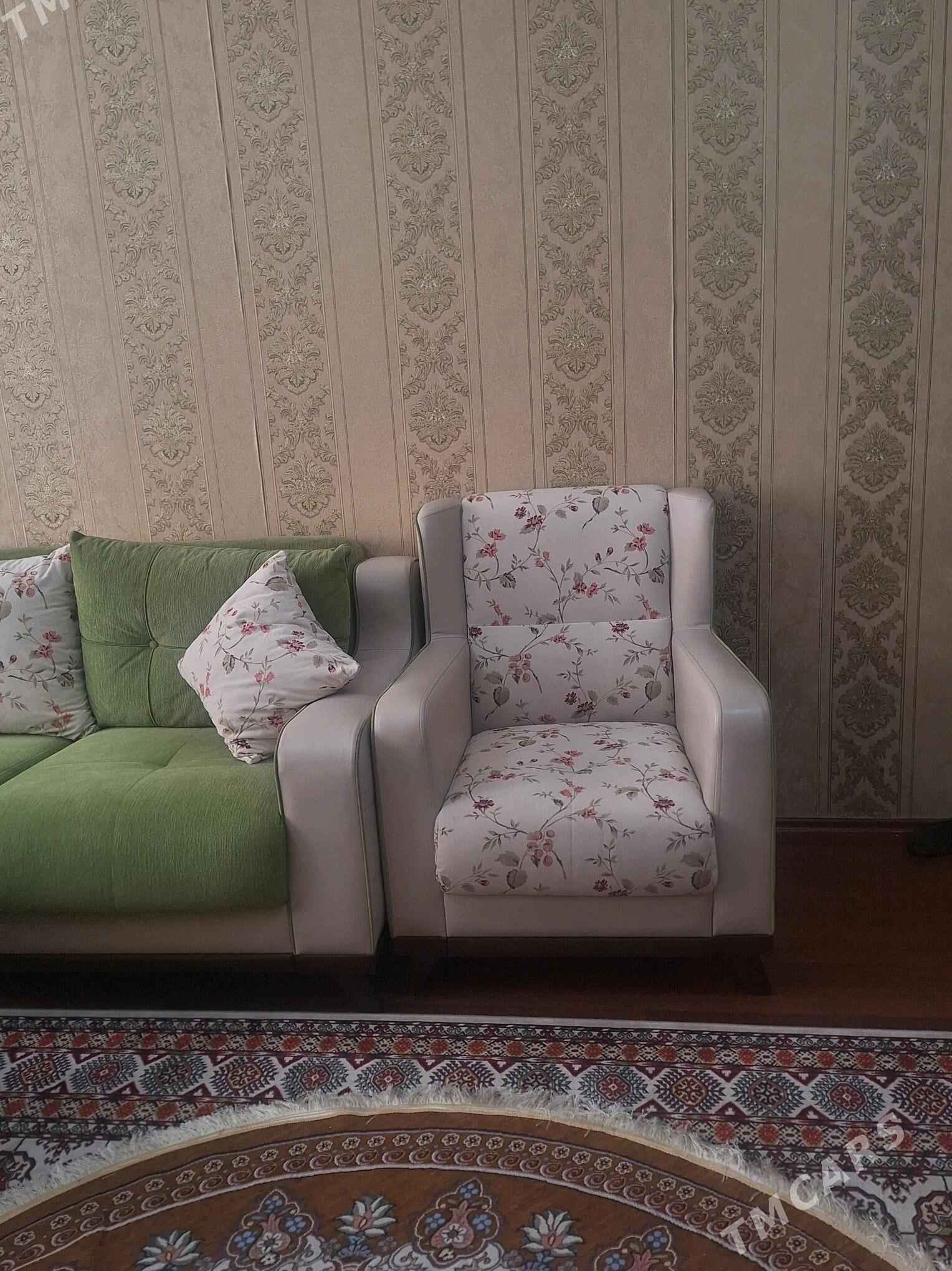 Istikbal Diwan - Мир 7 - img 1