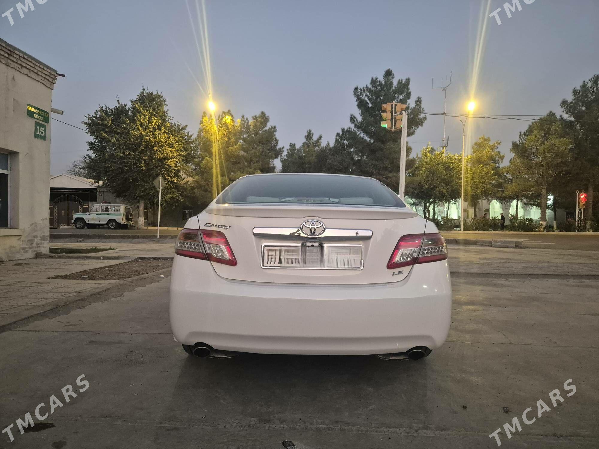 Toyota Camry 2011 - 215 000 TMT - Мары - img 4