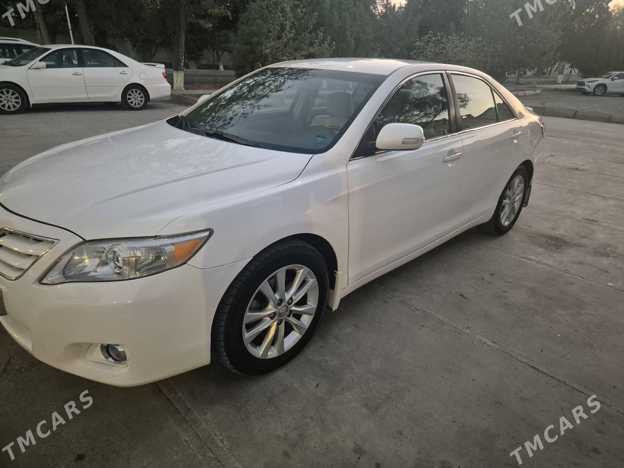 Toyota Camry 2011 - 215 000 TMT - Мары - img 1