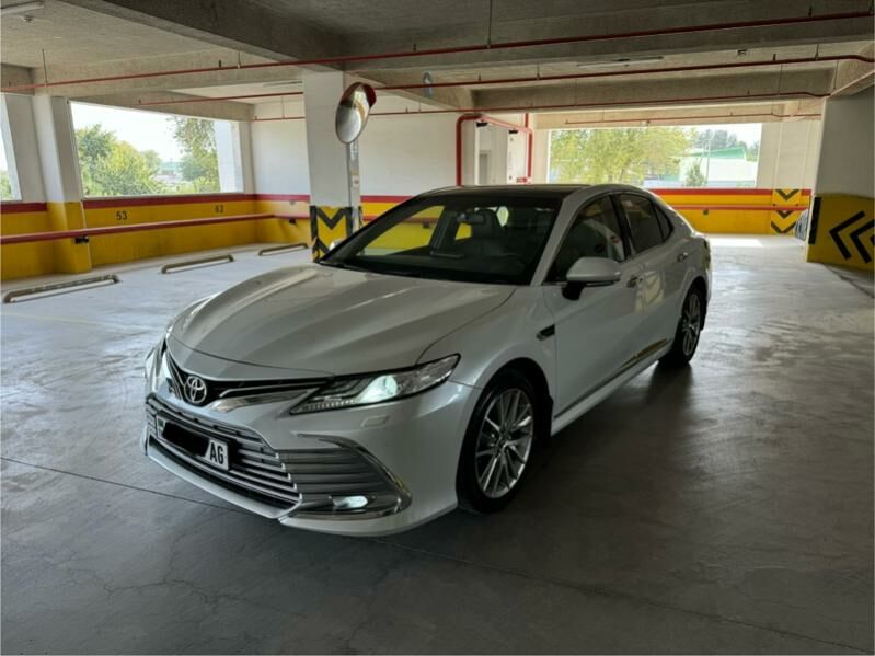 Toyota Camry 2022 - 617 000 TMT - Ашхабад - img 1