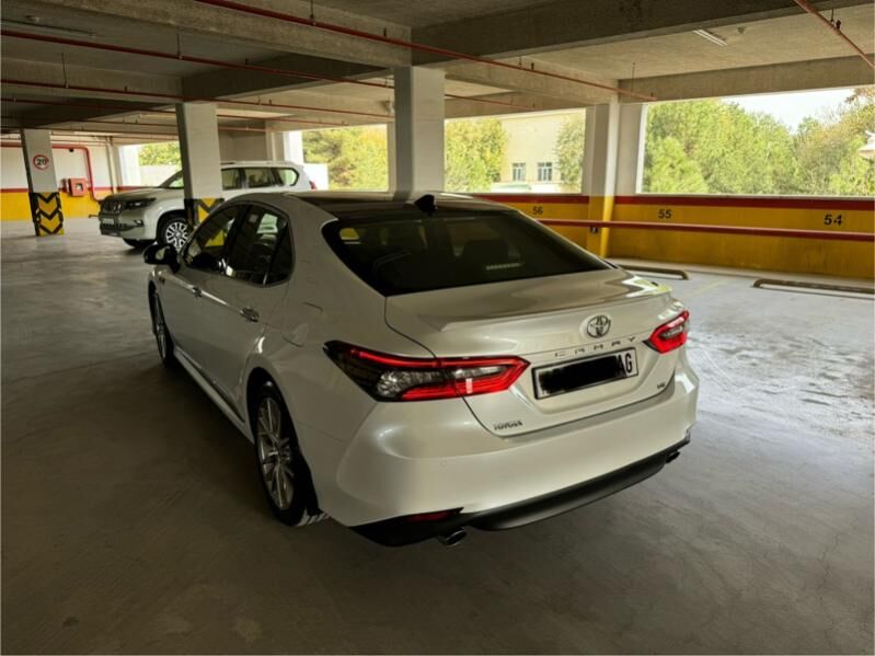 Toyota Camry 2022 - 617 000 TMT - Ашхабад - img 2