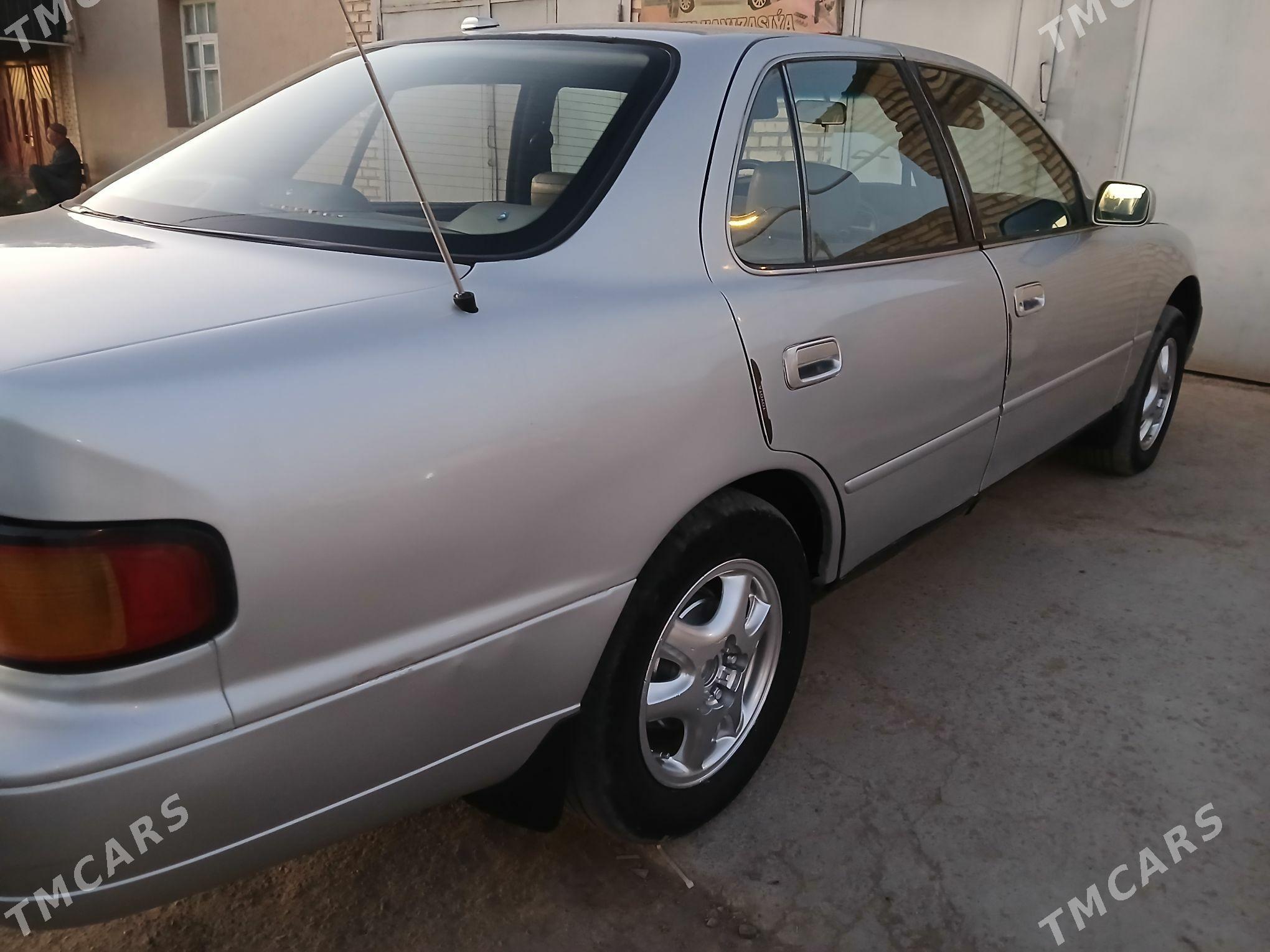 Toyota Camry 1994 - 90 000 TMT - Кёнеургенч - img 5