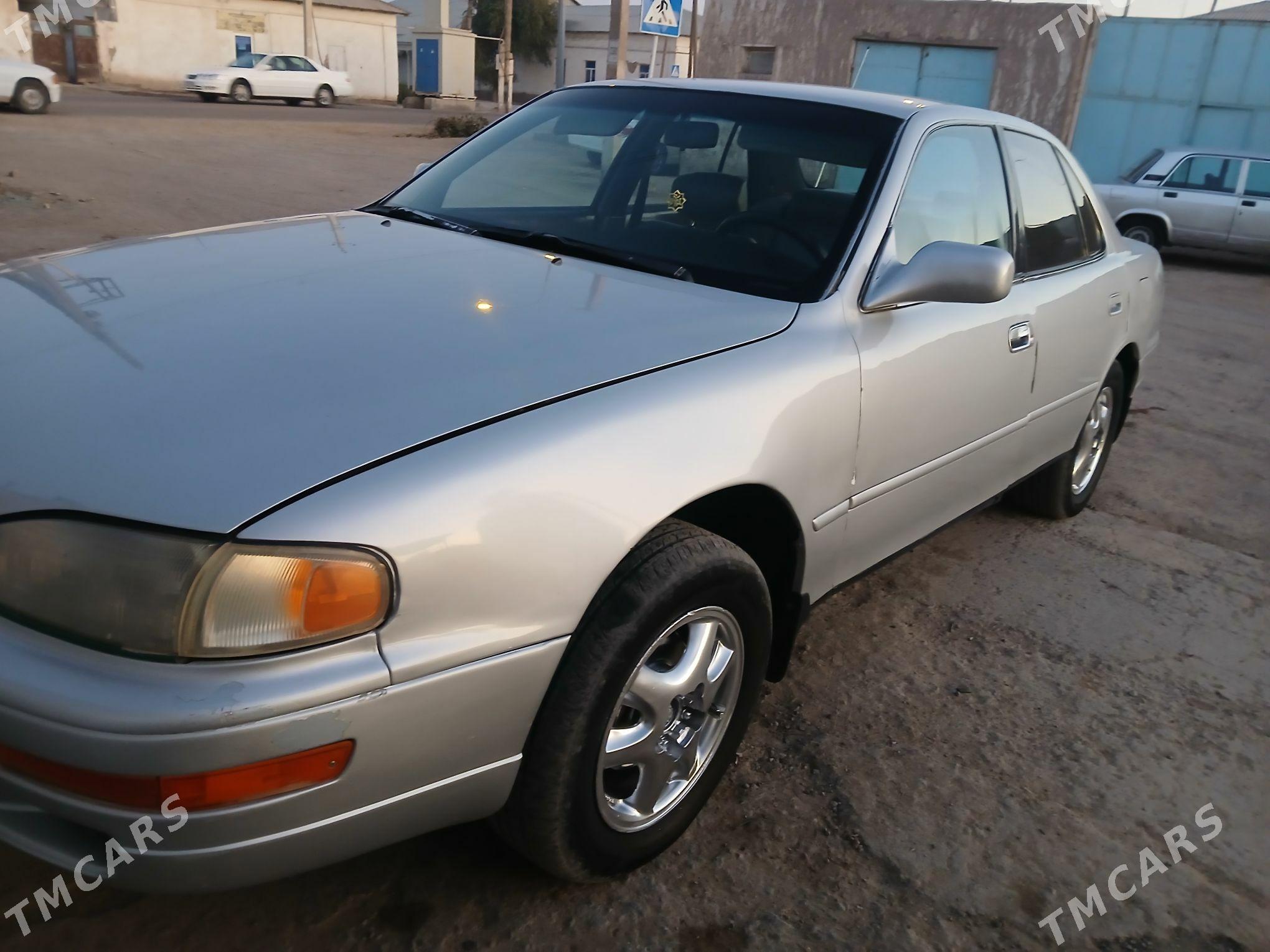 Toyota Camry 1994 - 90 000 TMT - Кёнеургенч - img 1