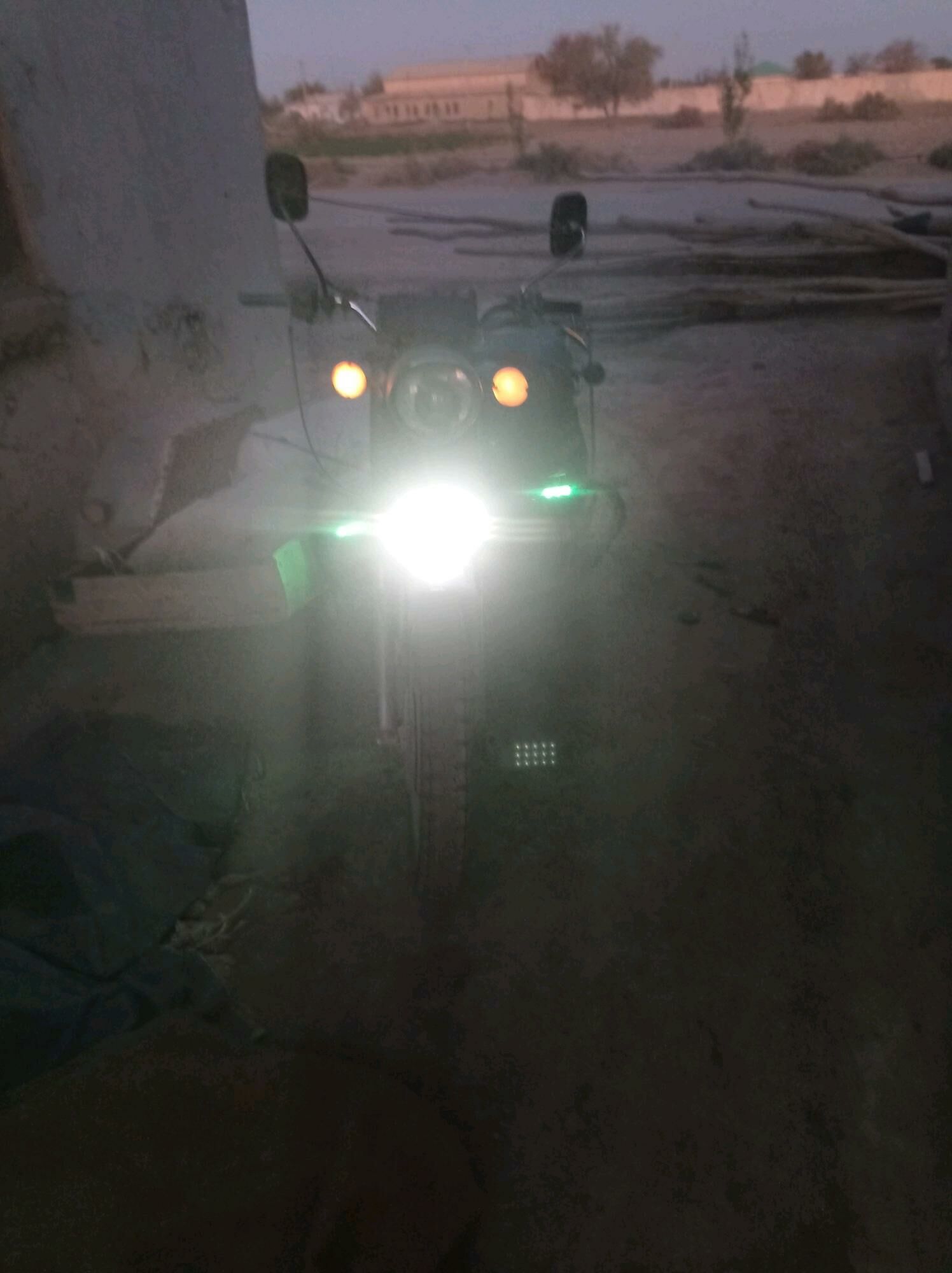 Ural 4320 1989 - 10 000 TMT - Gurbansoltan Eje - img 1