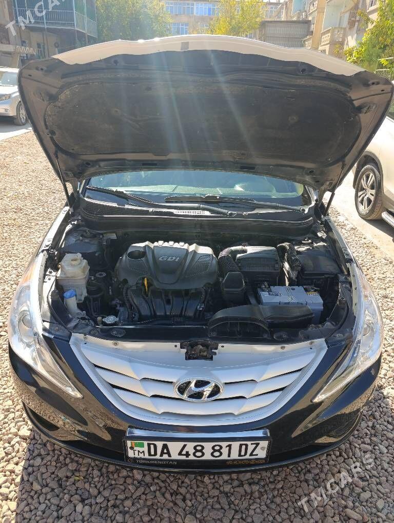 Hyundai Sonata 2010 - 145 000 TMT - Дашогуз - img 4