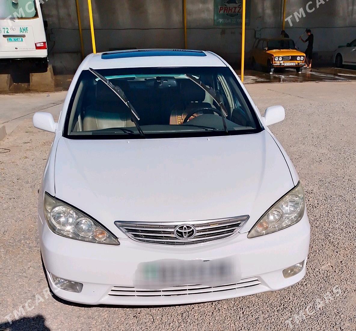 Toyota Camry 2003 - 170 000 TMT - Теджен - img 4