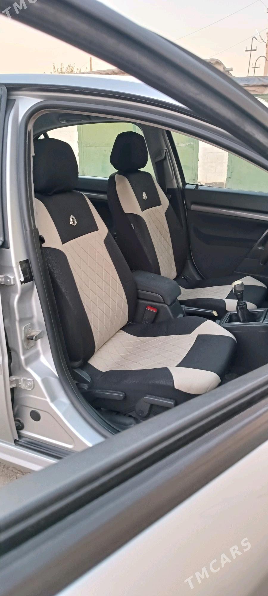 Opel Vectra 2002 - 85 000 TMT - Balkanabat - img 4