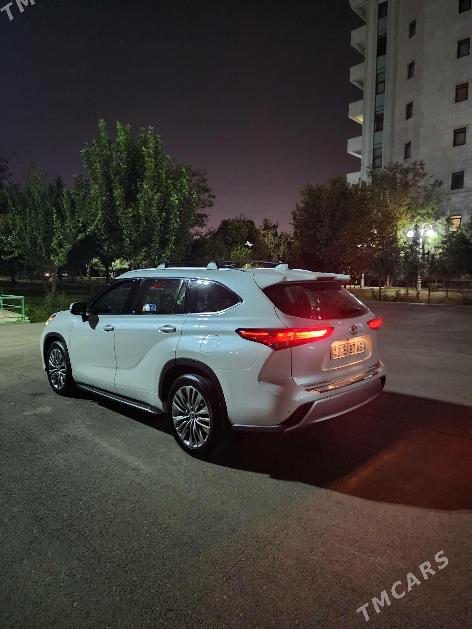 Toyota Highlander 2020 - 560 000 TMT - Ашхабад - img 4