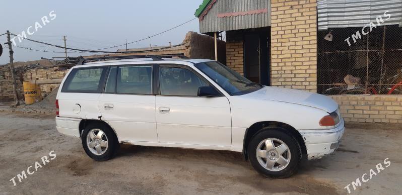 Opel Astra 1991 - 30 000 TMT - Байрамали - img 1
