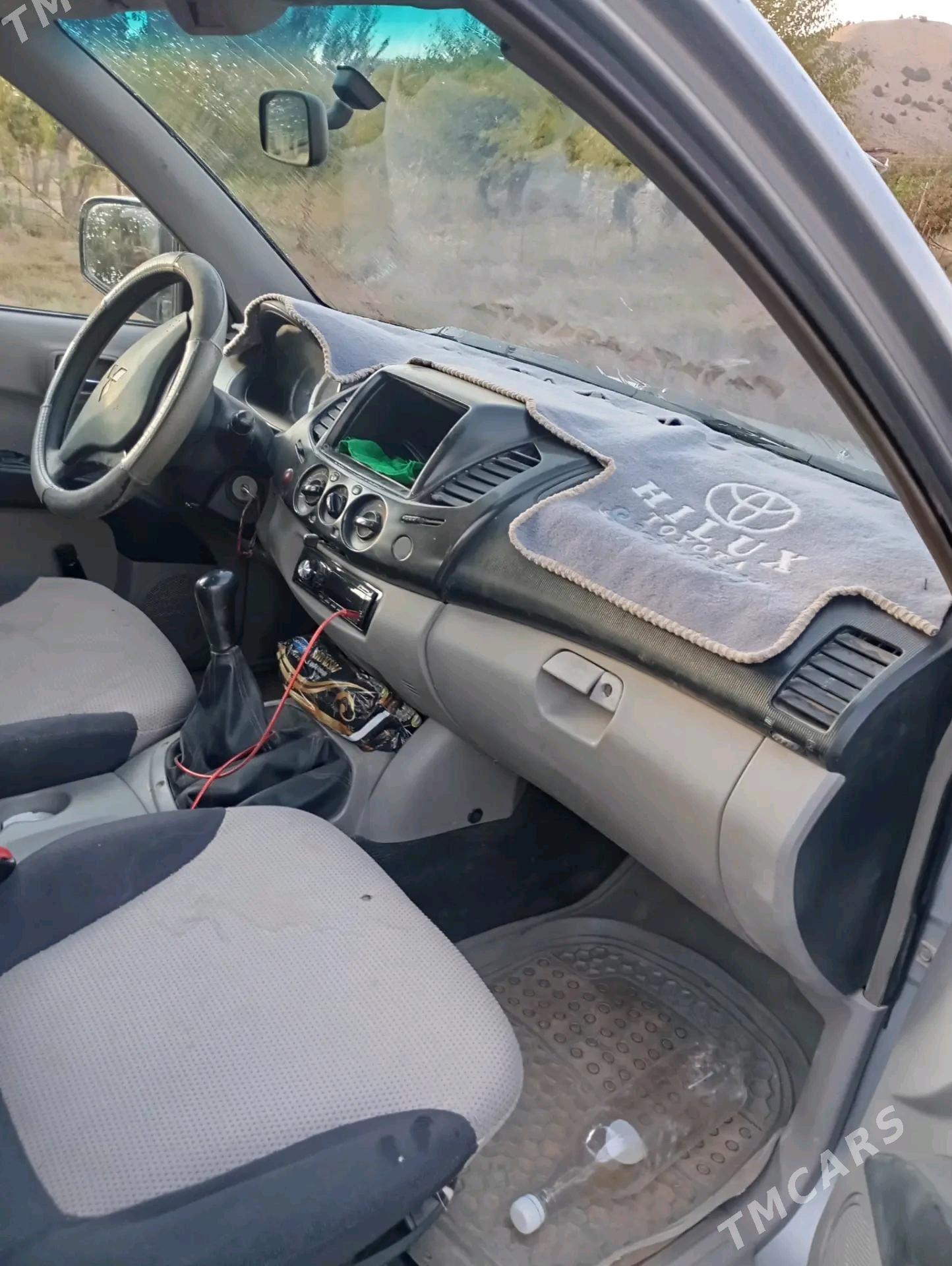 Mitsubishi L200 2008 - 200 000 TMT - Койтендаг - img 3