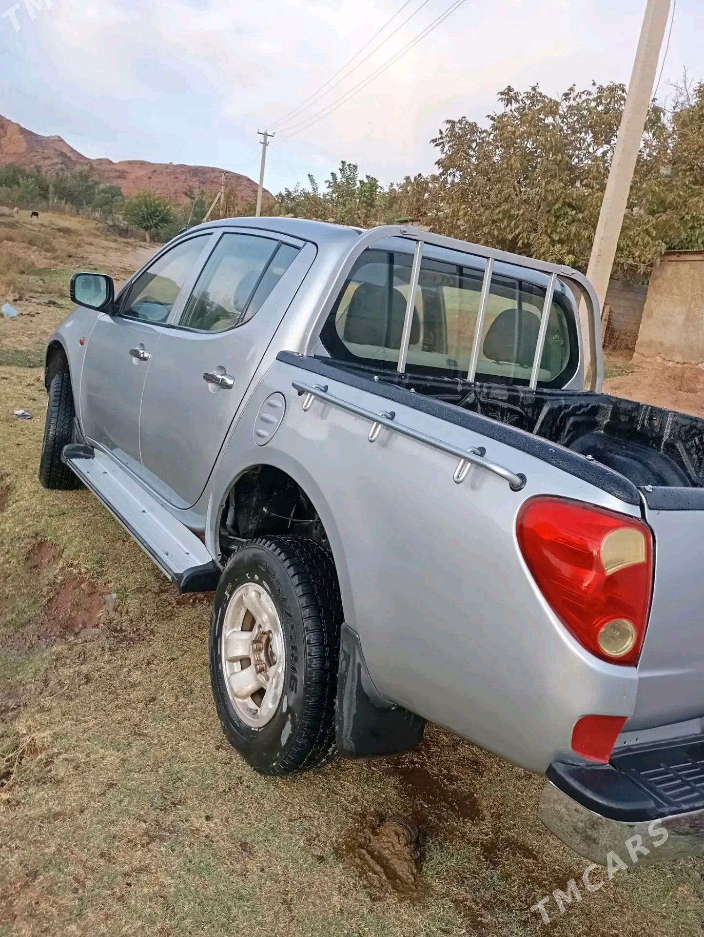 Mitsubishi L200 2008 - 200 000 TMT - Койтендаг - img 4