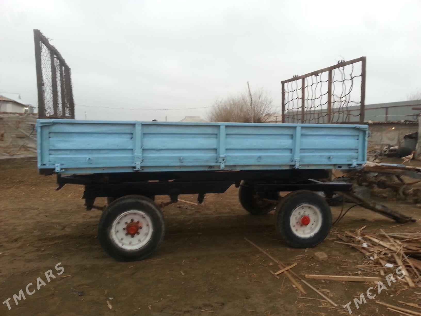 MTZ T-28 1990 - 11 000 TMT - Мары - img 1