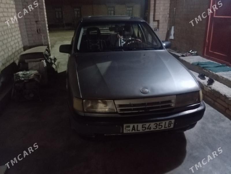 Opel Vectra 1991 - 35 000 TMT - Чарджоу - img 3