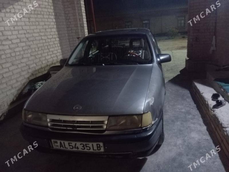Opel Vectra 1991 - 35 000 TMT - Чарджоу - img 4
