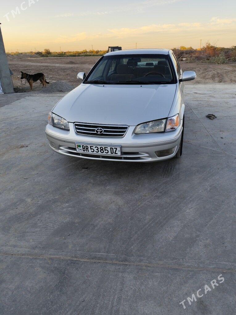 Toyota Camry 1999 - 135 000 TMT - Şabat etr. - img 1