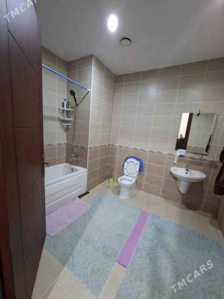 Maskowskiÿ elitka 11 et 3 kom - Moskowskiý köç. (10 ýyl abadançylyk şaýoly) - img 2