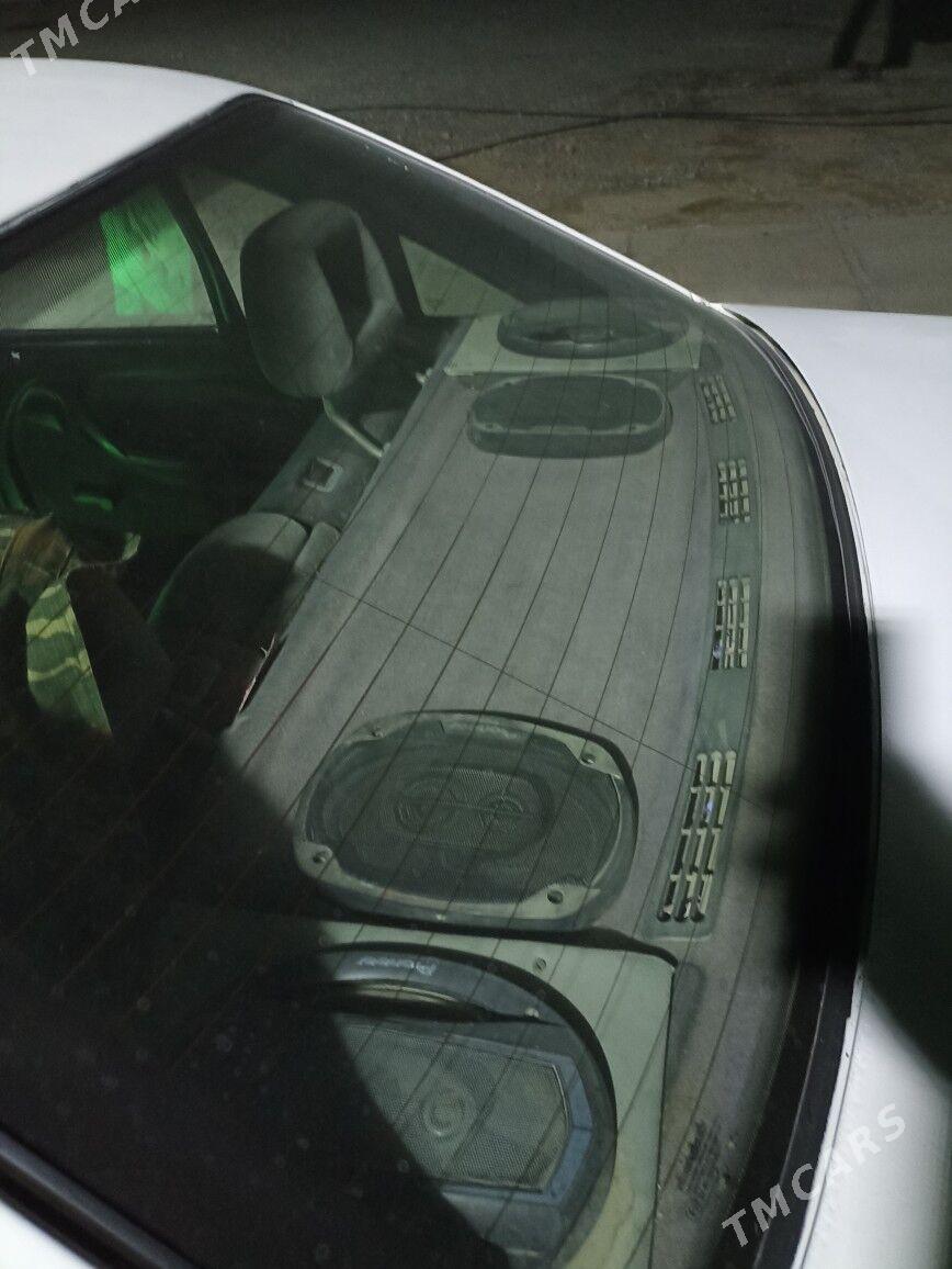 Opel Omega 1993 - 33 000 TMT - Кака - img 1