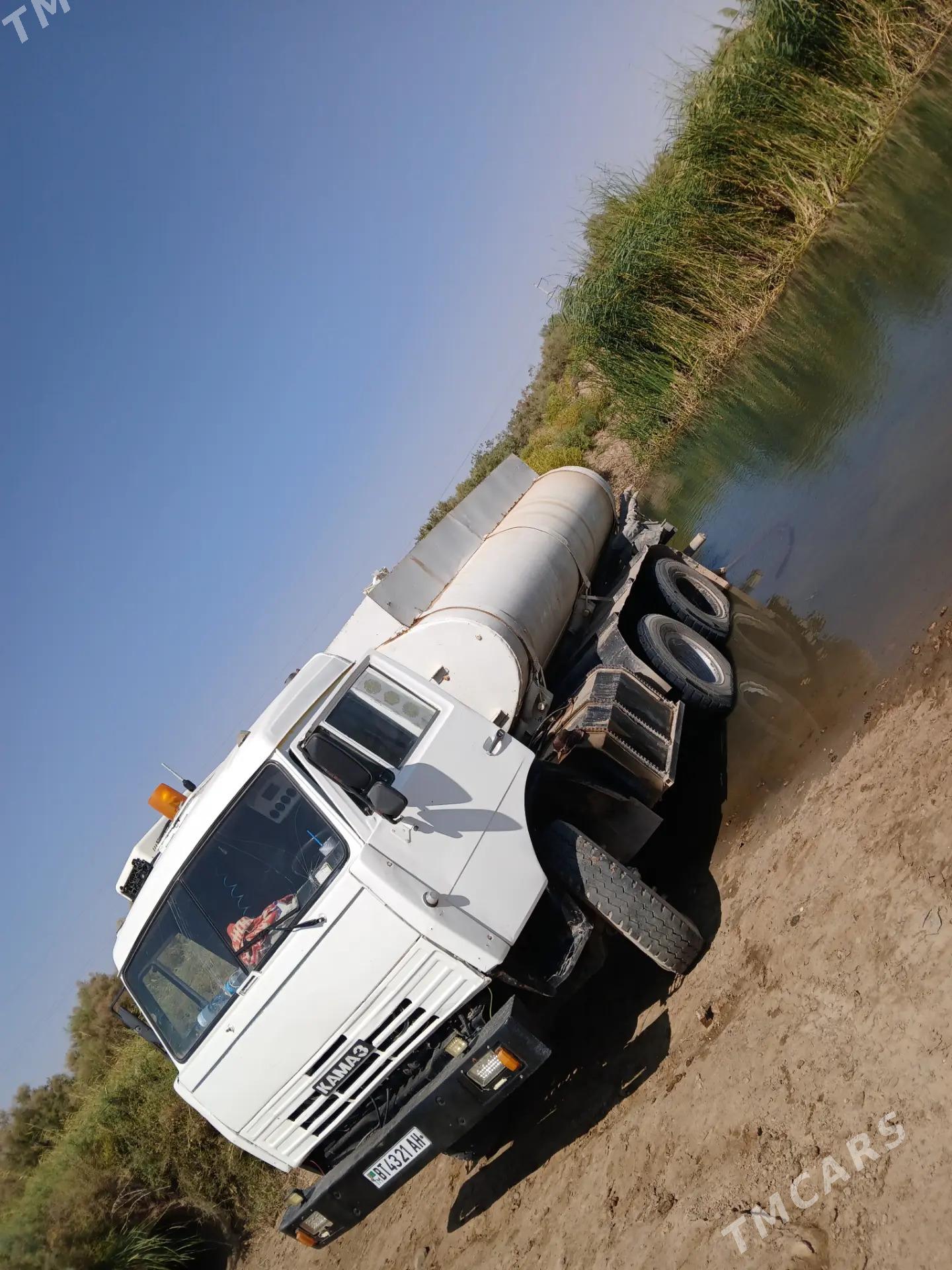 Kamaz Shalanda 1989 - 120 000 TMT - Бабадайхан - img 1