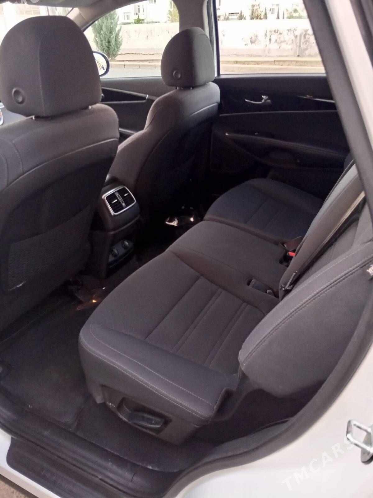Kia Sorento 2020 - 245 000 TMT - Ашхабад - img 6