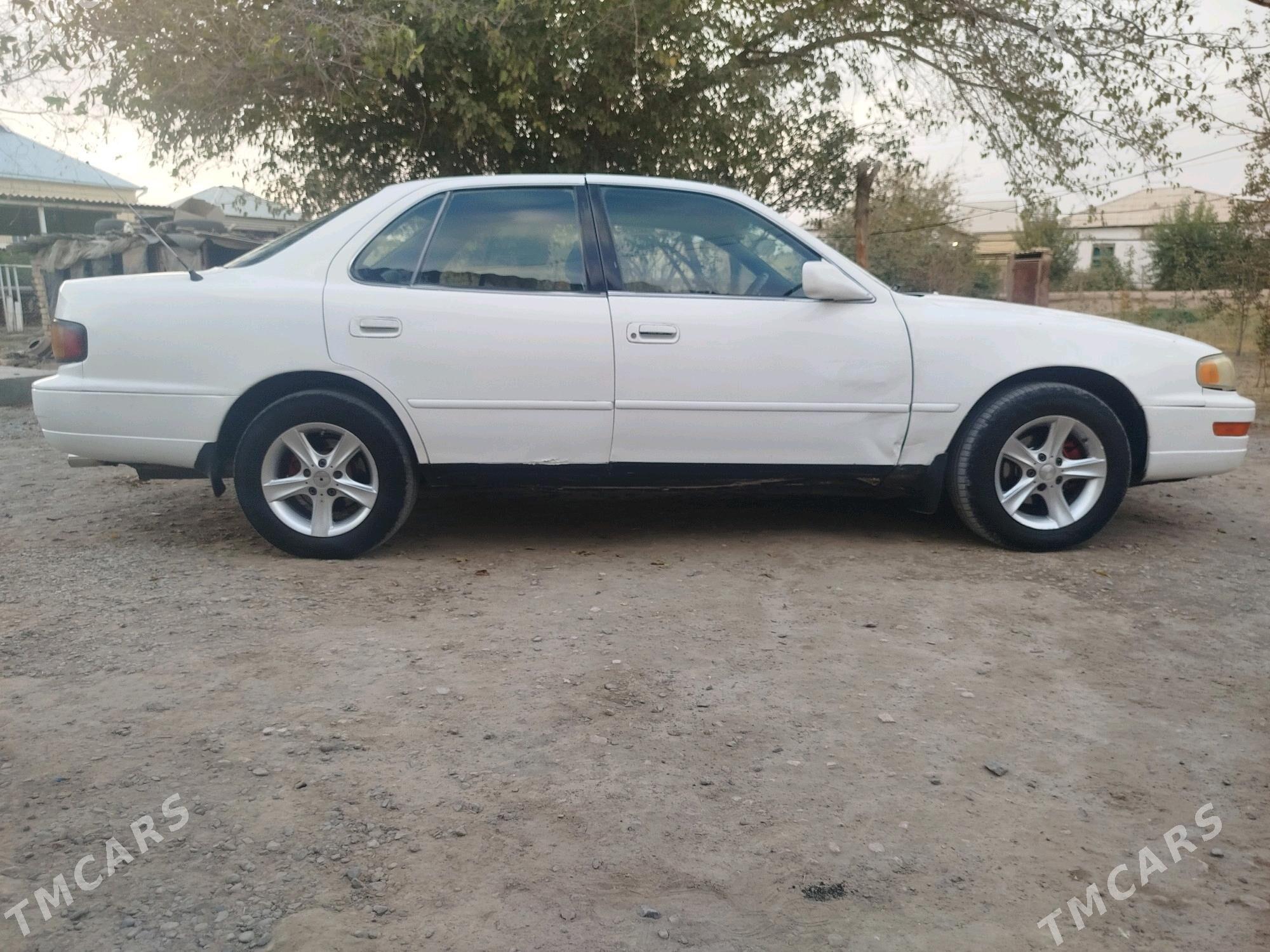 Toyota Camry 1993 - 85 000 TMT - Сакарчага - img 2