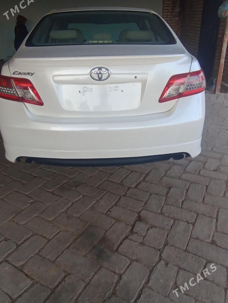 Toyota Camry 2011 - 130 000 TMT - Байрамали - img 1
