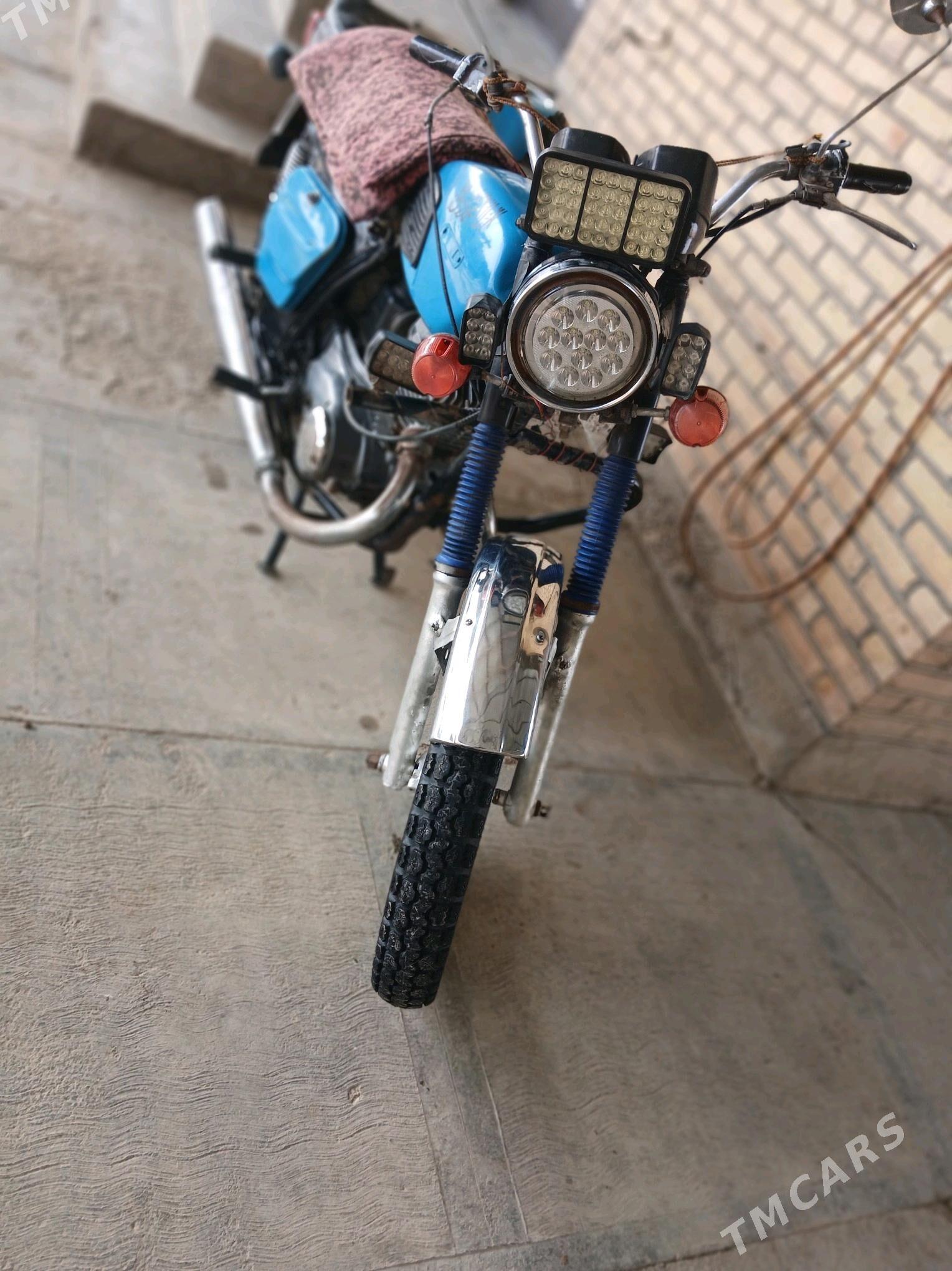 Iž Planeta 4 2000 - 12 000 TMT - Mary - img 1