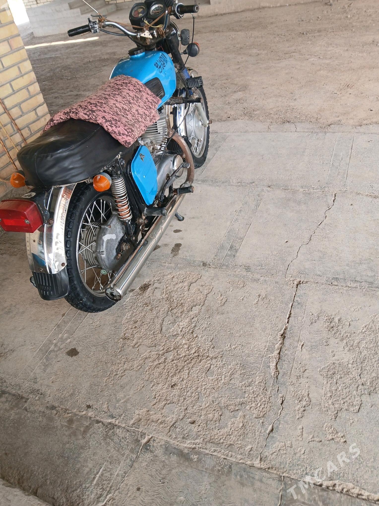 Iž Planeta 4 2000 - 12 000 TMT - Mary - img 3