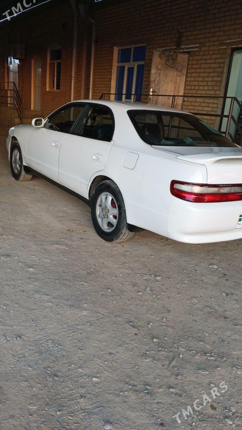 Toyota Chaser 1995 - 70 000 TMT - Байрамали - img 5