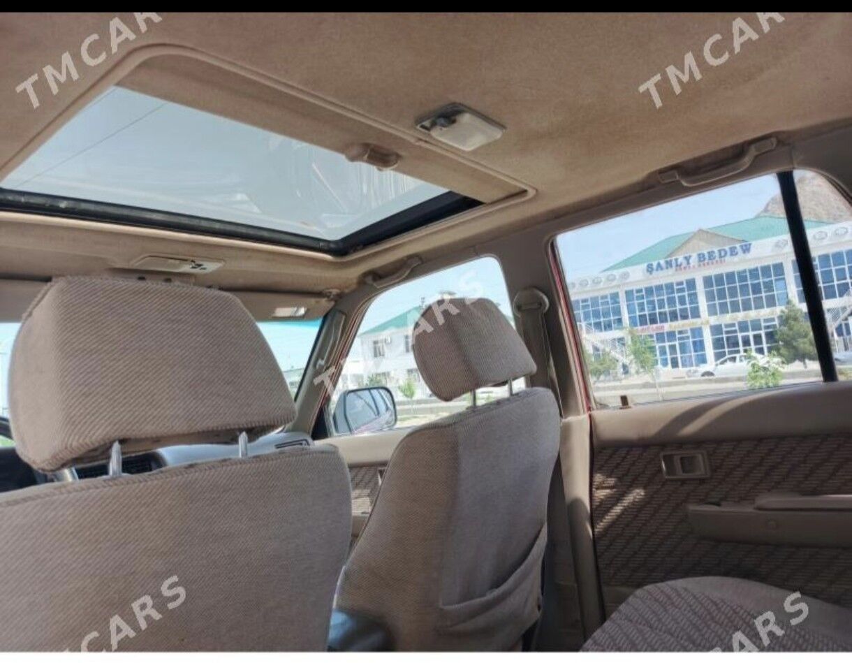 Toyota 4Runner 1995 - 90 000 TMT - Балканабат - img 2