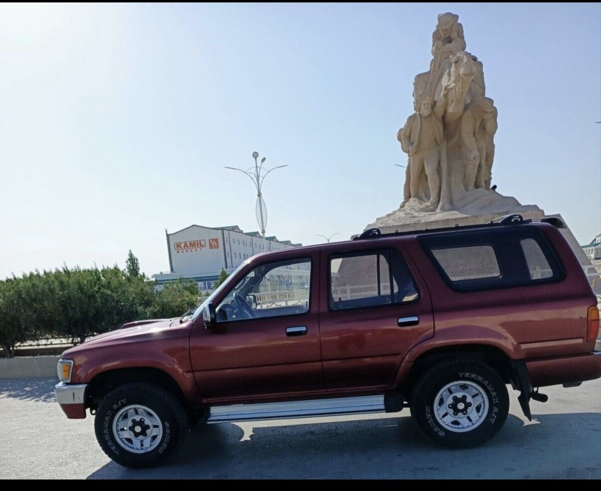 Toyota 4Runner 1995 - 90 000 TMT - Балканабат - img 4