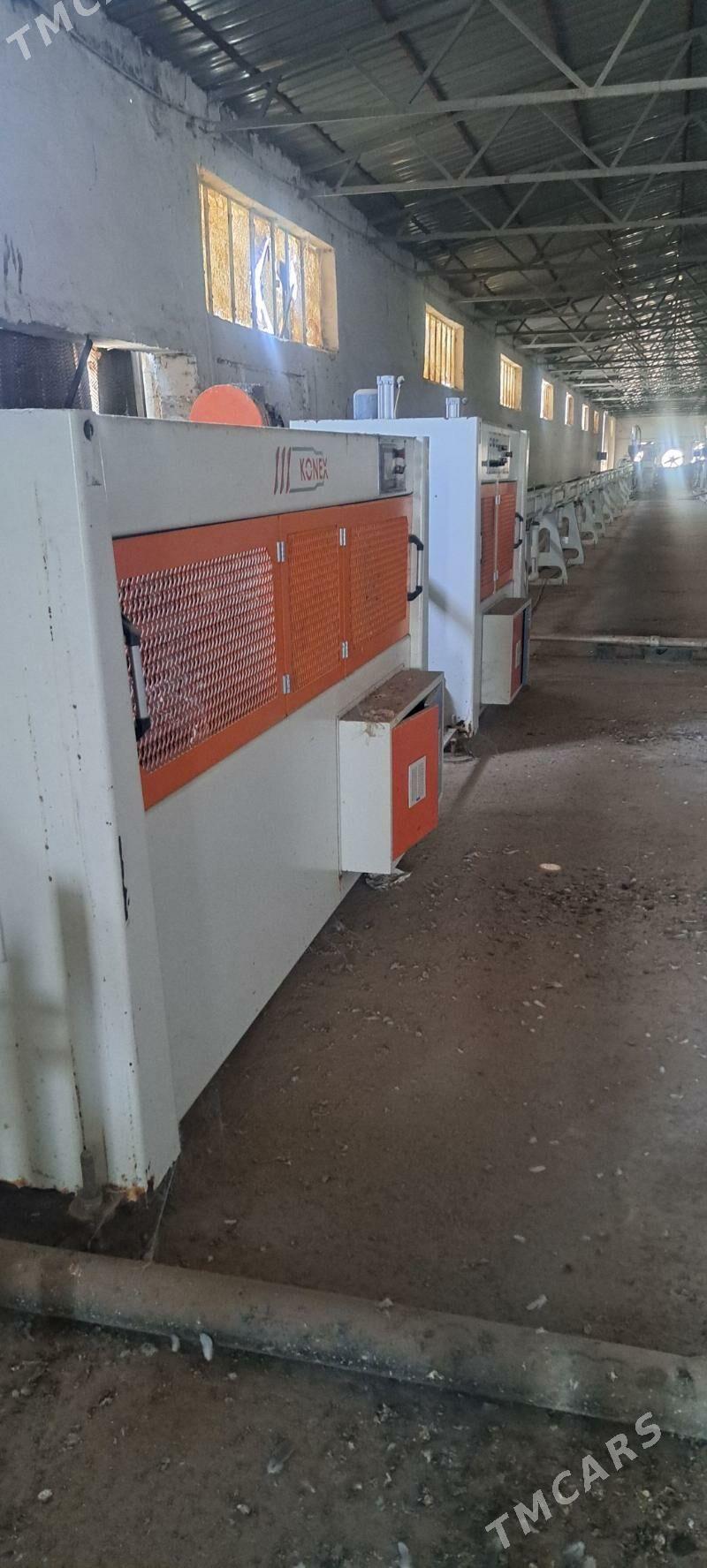 Plasmas stanok  turba 4 görnüṣ - Бузмеин - img 3