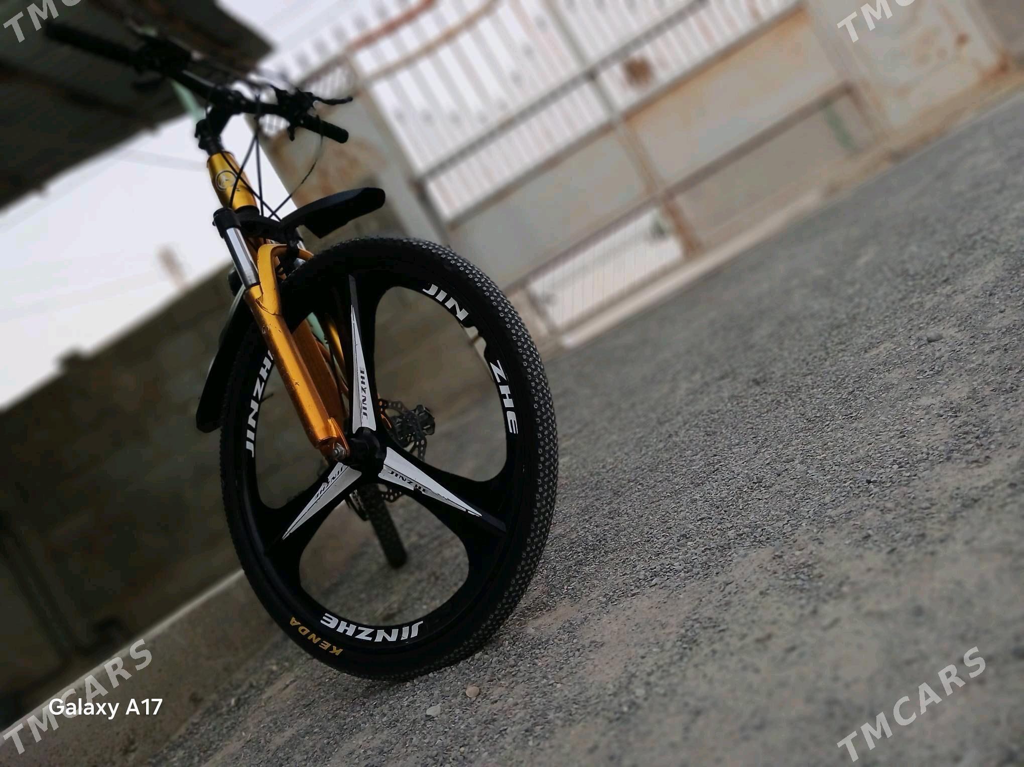 merdedes - Бахарден - img 1