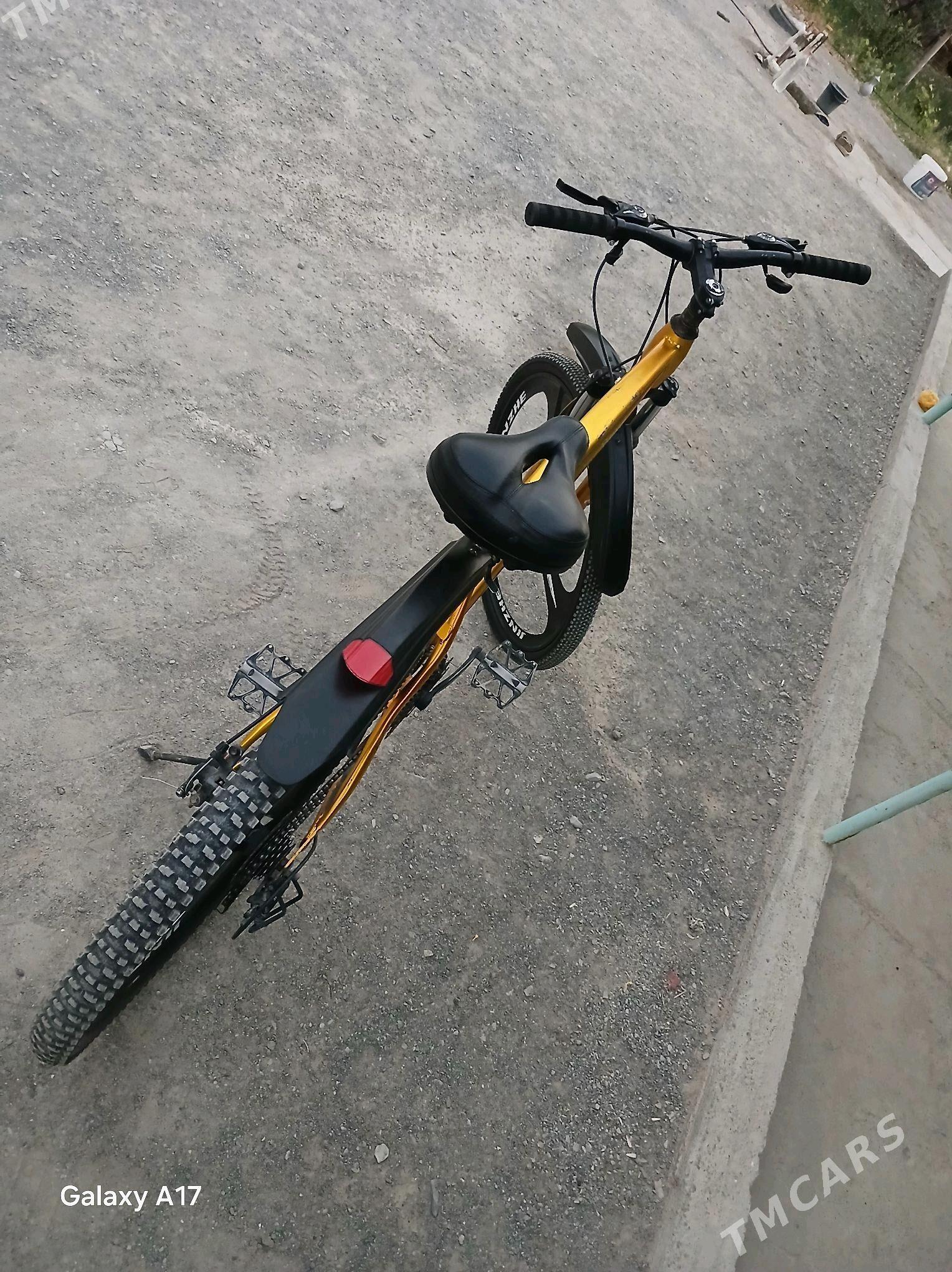 merdedes - Бахарден - img 3