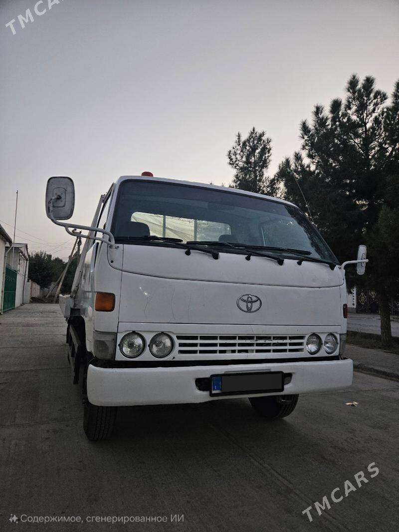 Toyota Dyna 2001 - 200 000 TMT - Ашхабад - img 1