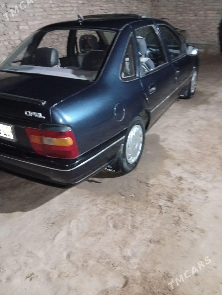 Opel Vectra 1991 - 40 000 TMT - Сакар - img 4