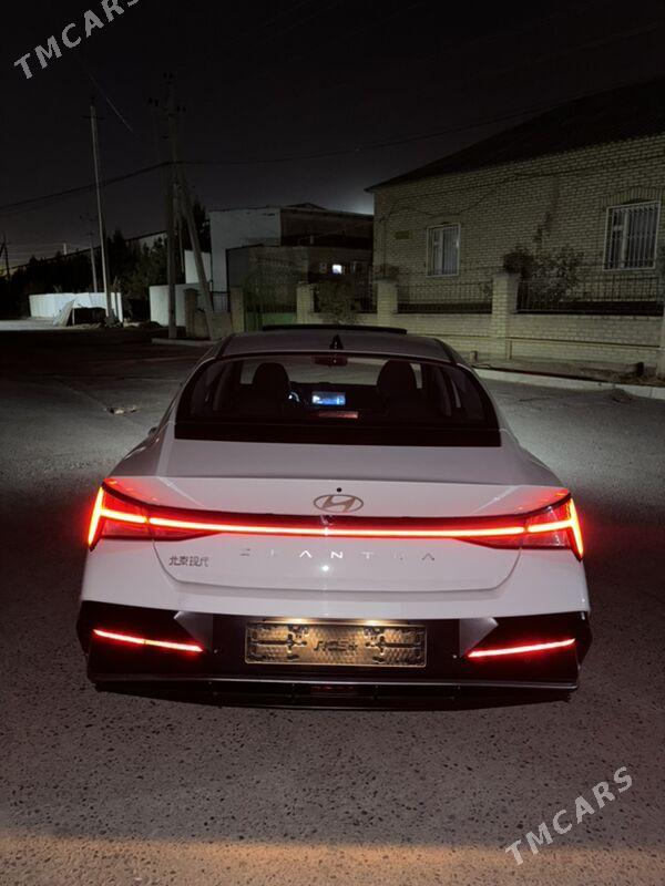 Hyundai Elantra 2025 - 320 000 TMT - Aşgabat - img 4