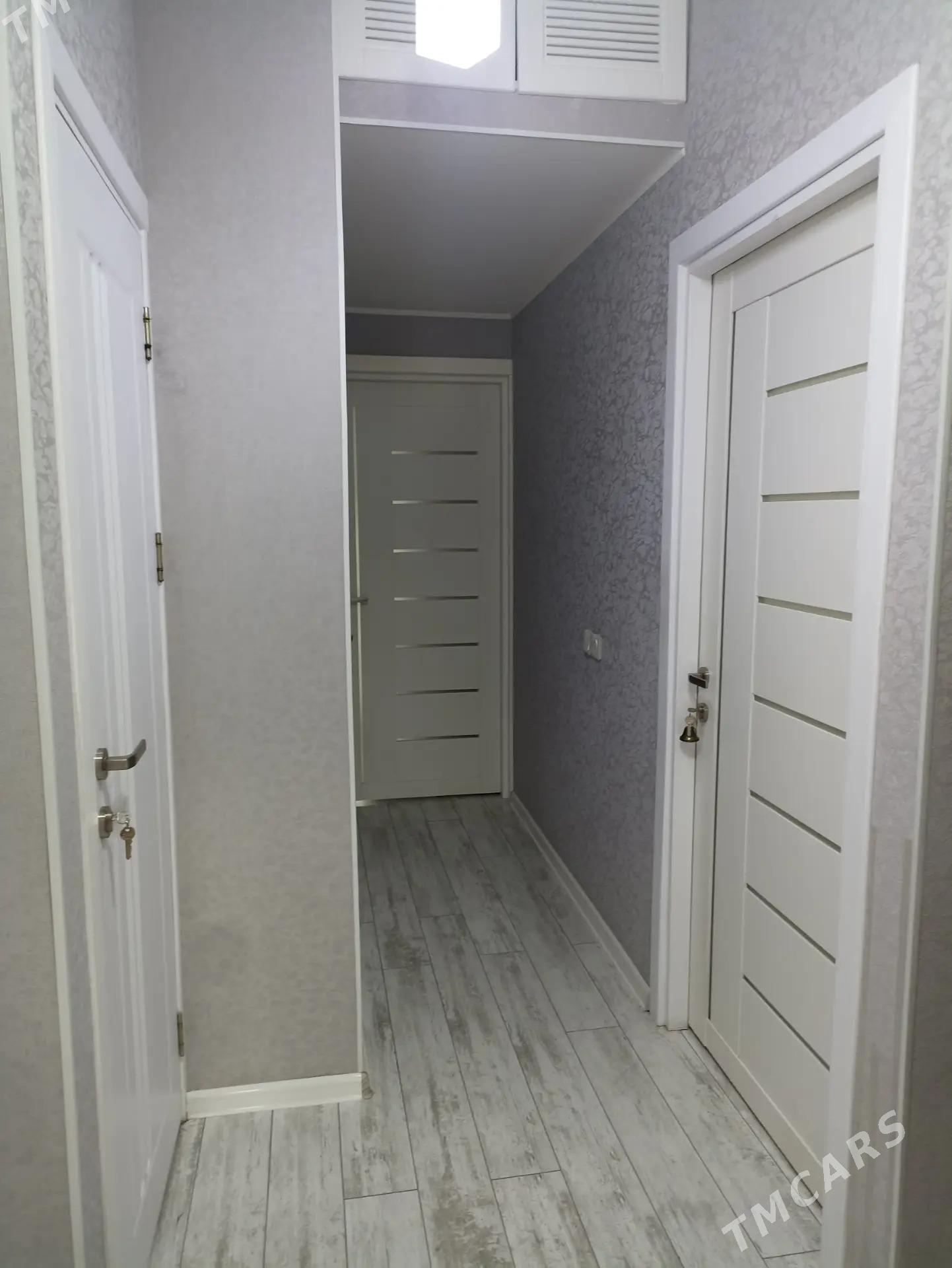 Saherin̈ merkezi 2 komnat️ - 1 мкр - img 3