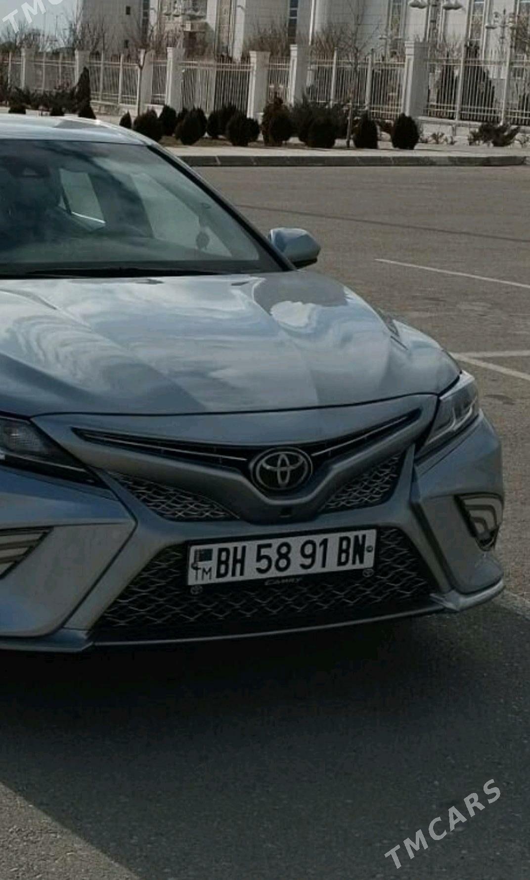 Toyota Camry 2018 - 300 000 TMT - Balkanabat - img 1