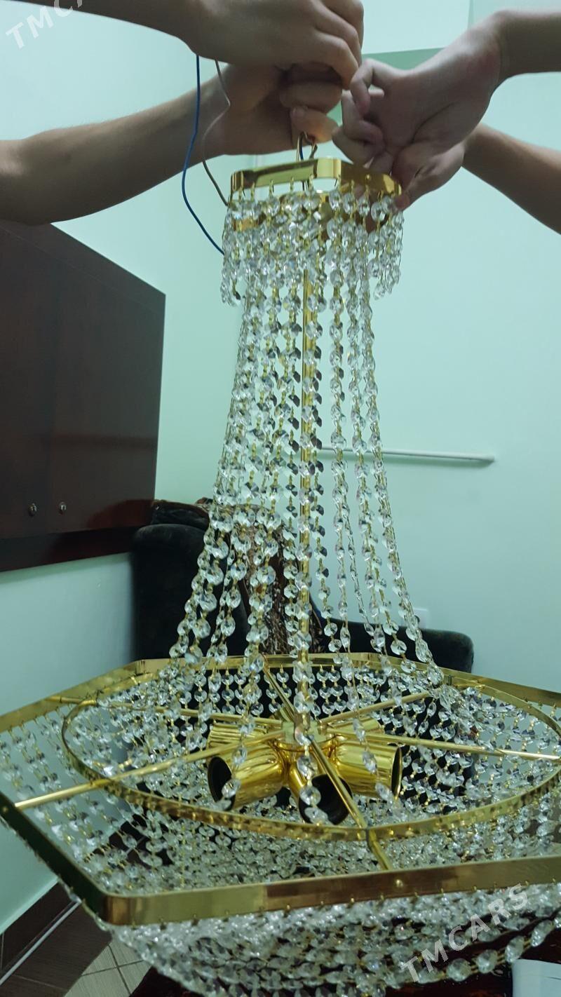 Hrustalnaya lyustra - Köşi - img 1