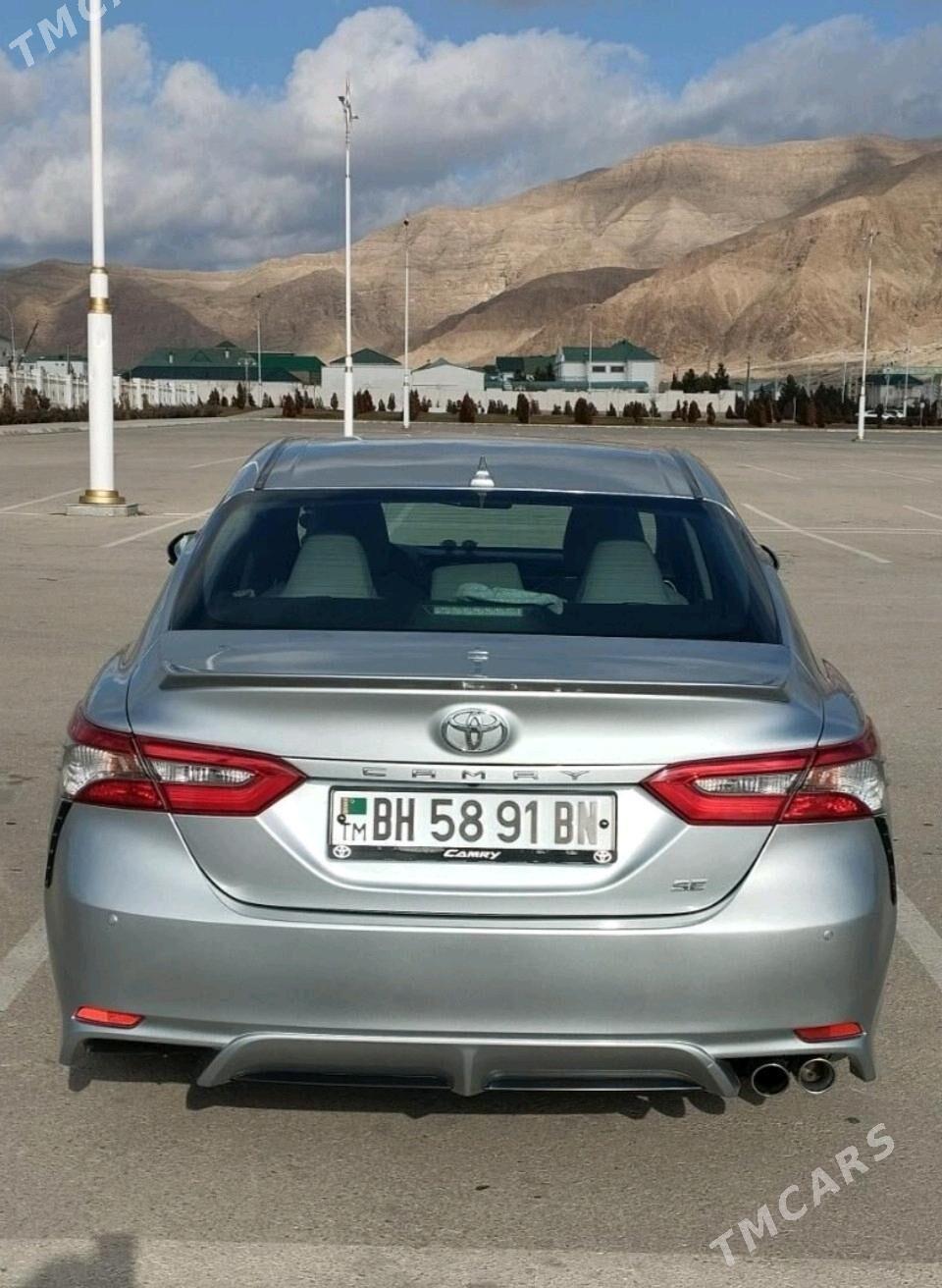 Toyota Camry 2018 - 300 000 TMT - Balkanabat - img 4