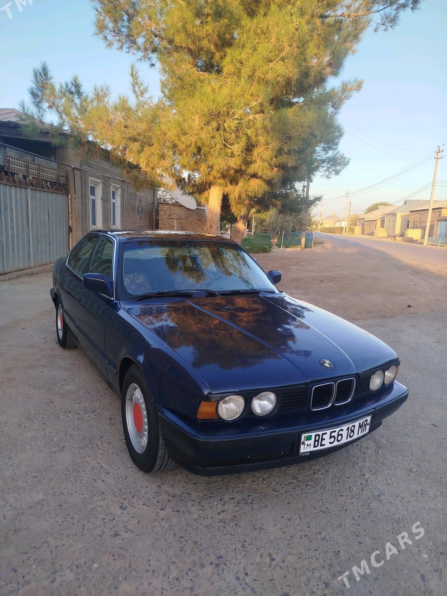 BMW 520 1992 - 40 000 TMT - Мургап - img 4