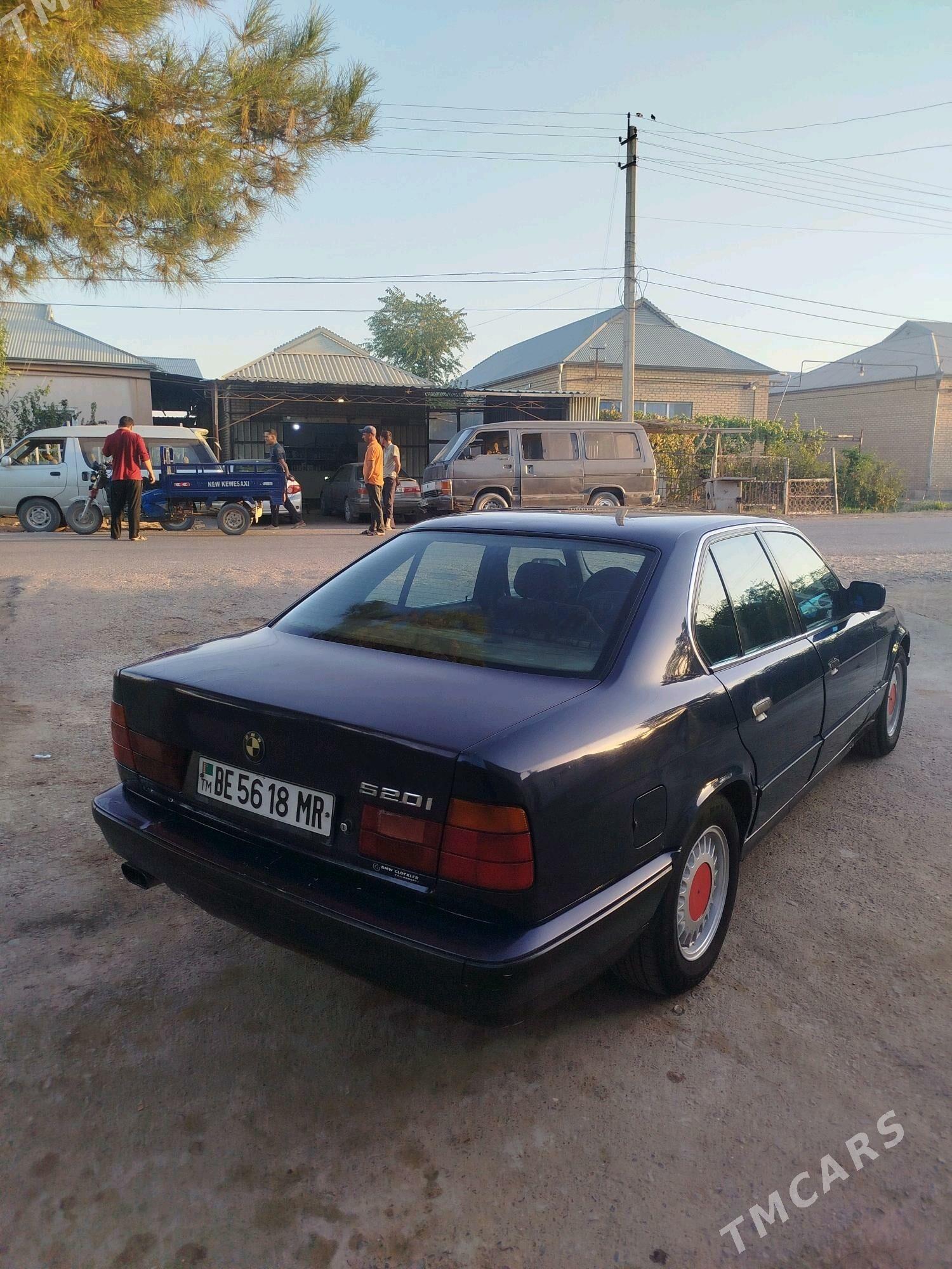 BMW 520 1992 - 40 000 TMT - Мургап - img 6