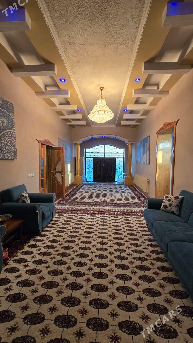 Орджаникидзе 9 соток 5комнат - Дашогуз - img 2