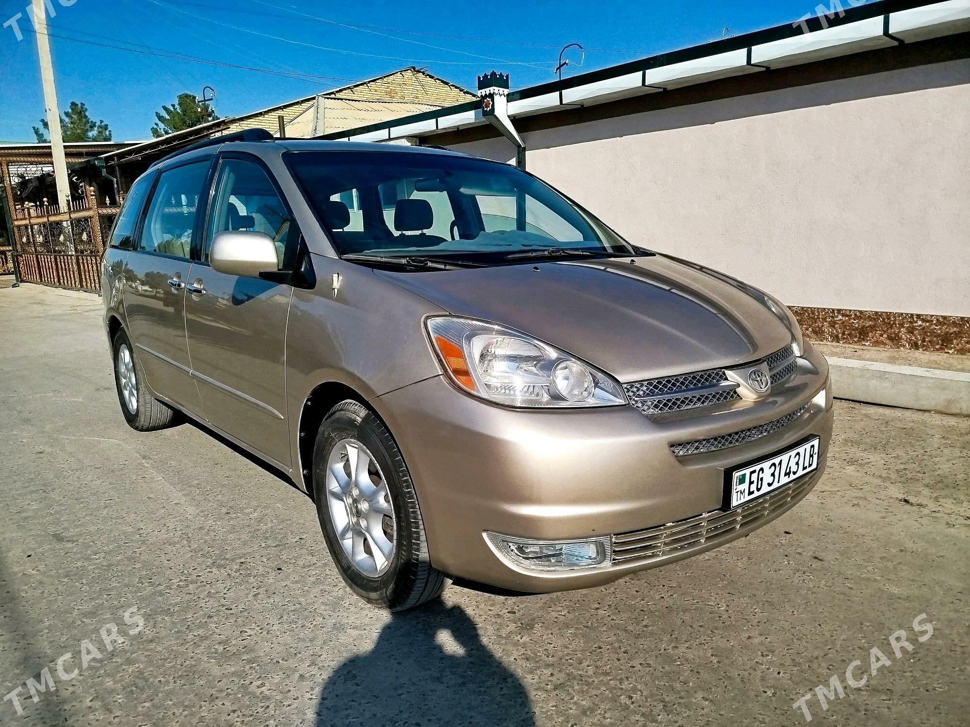 Toyota Sienna 2004 - 247 500 TMT - Dänew - img 1
