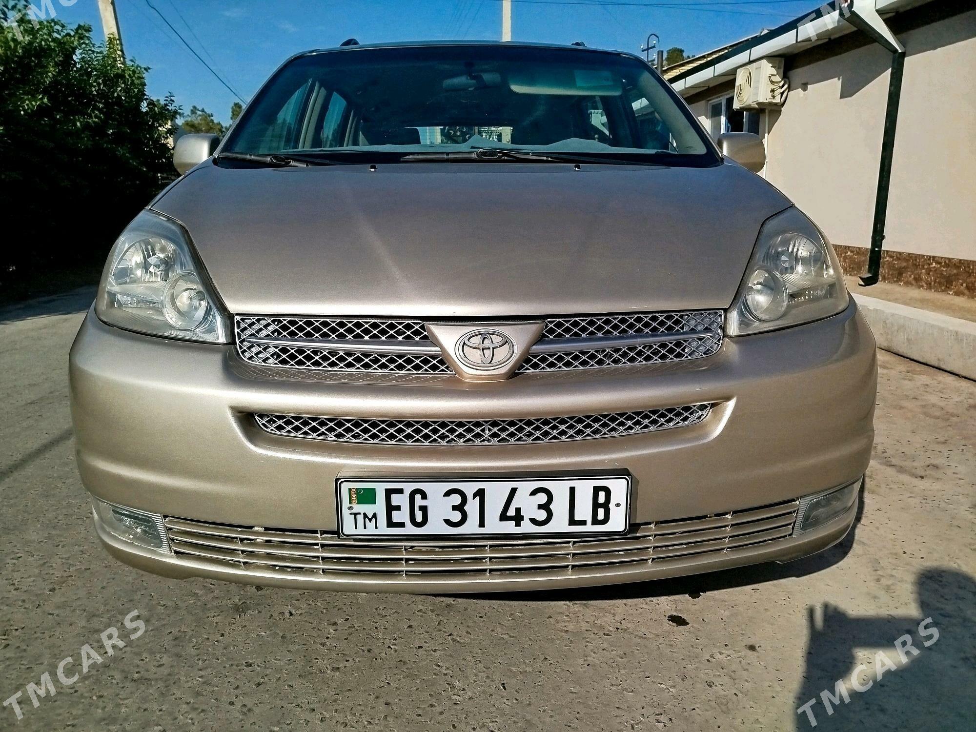 Toyota Sienna 2004 - 247 500 TMT - Dänew - img 2