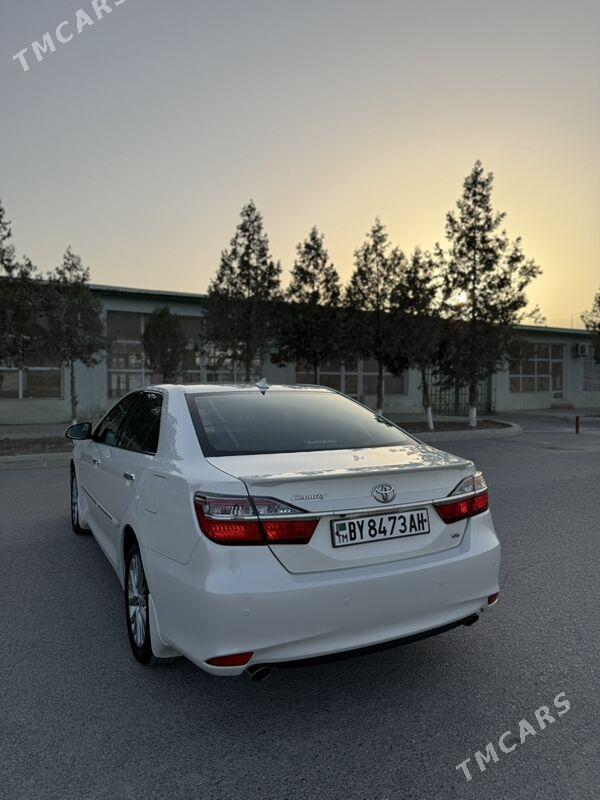 Toyota Camry 2017 - 635 000 TMT - Aşgabat - img 9