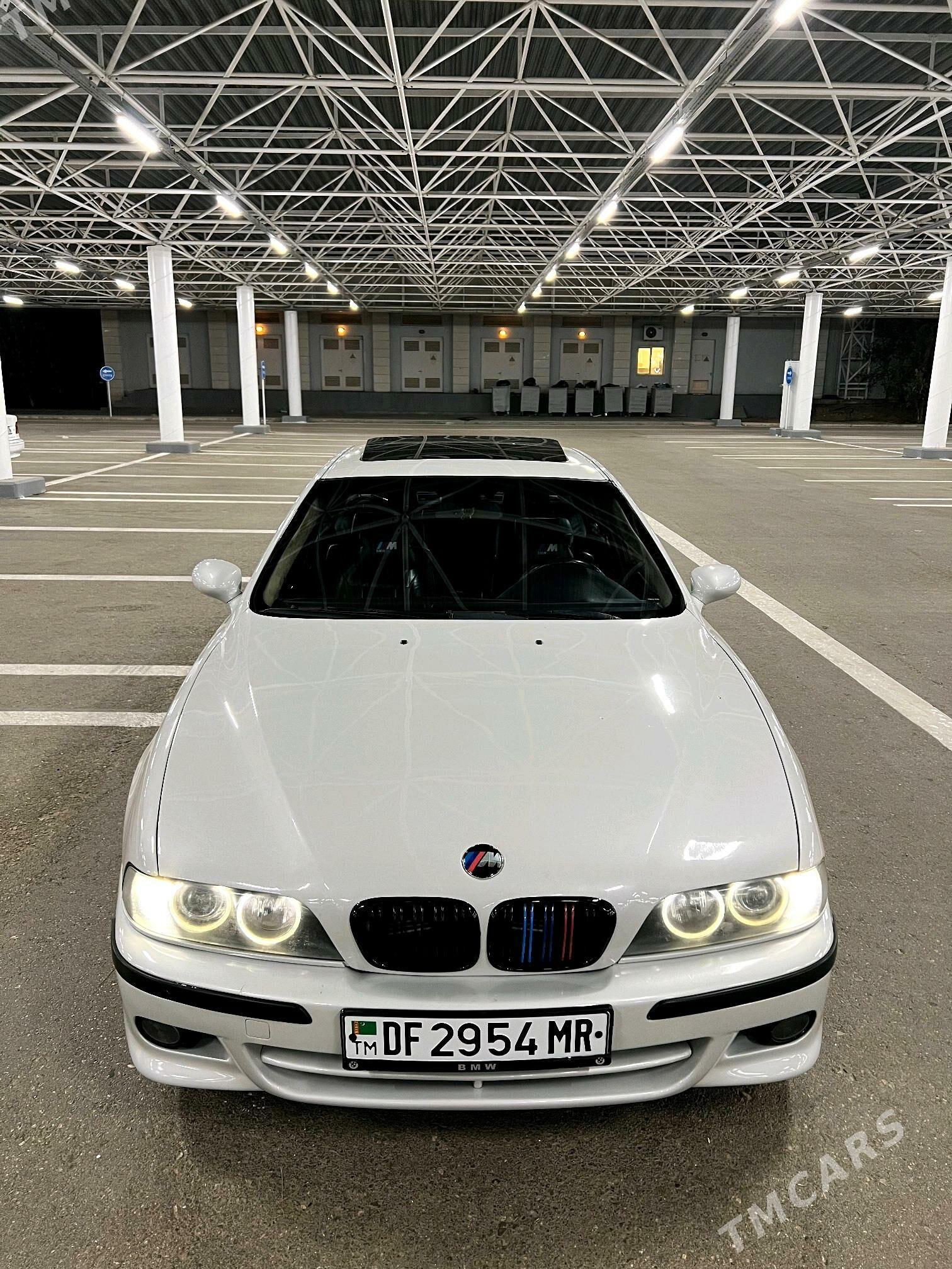 BMW E39 2002 - 130 000 TMT - Туркменбаши - img 1