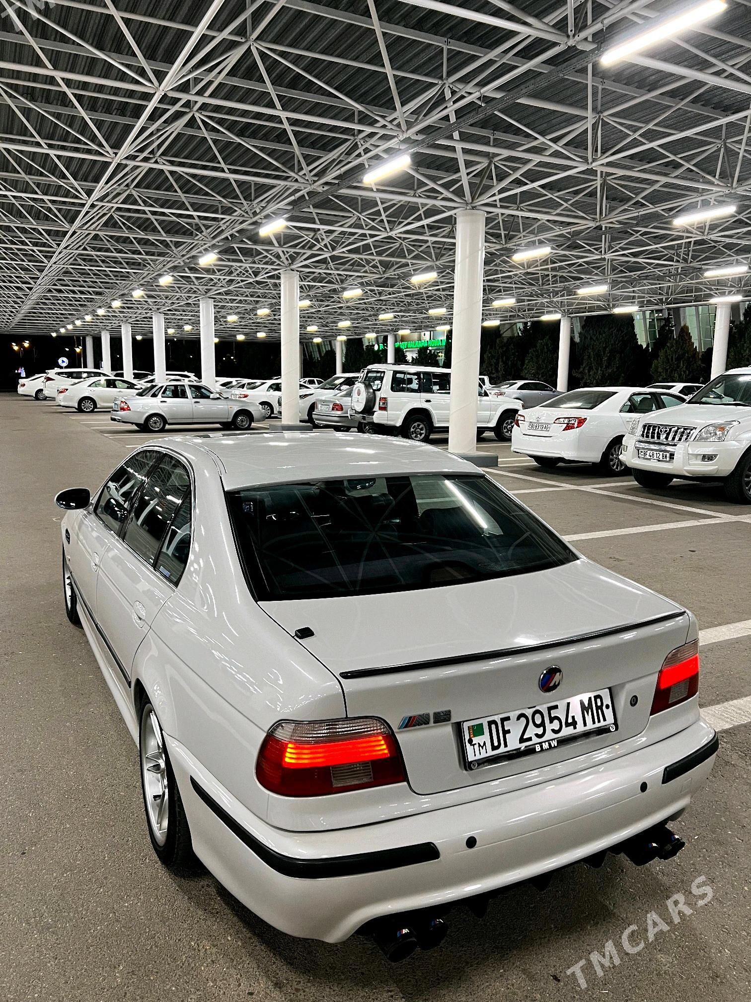 BMW E39 2002 - 130 000 TMT - Туркменбаши - img 8